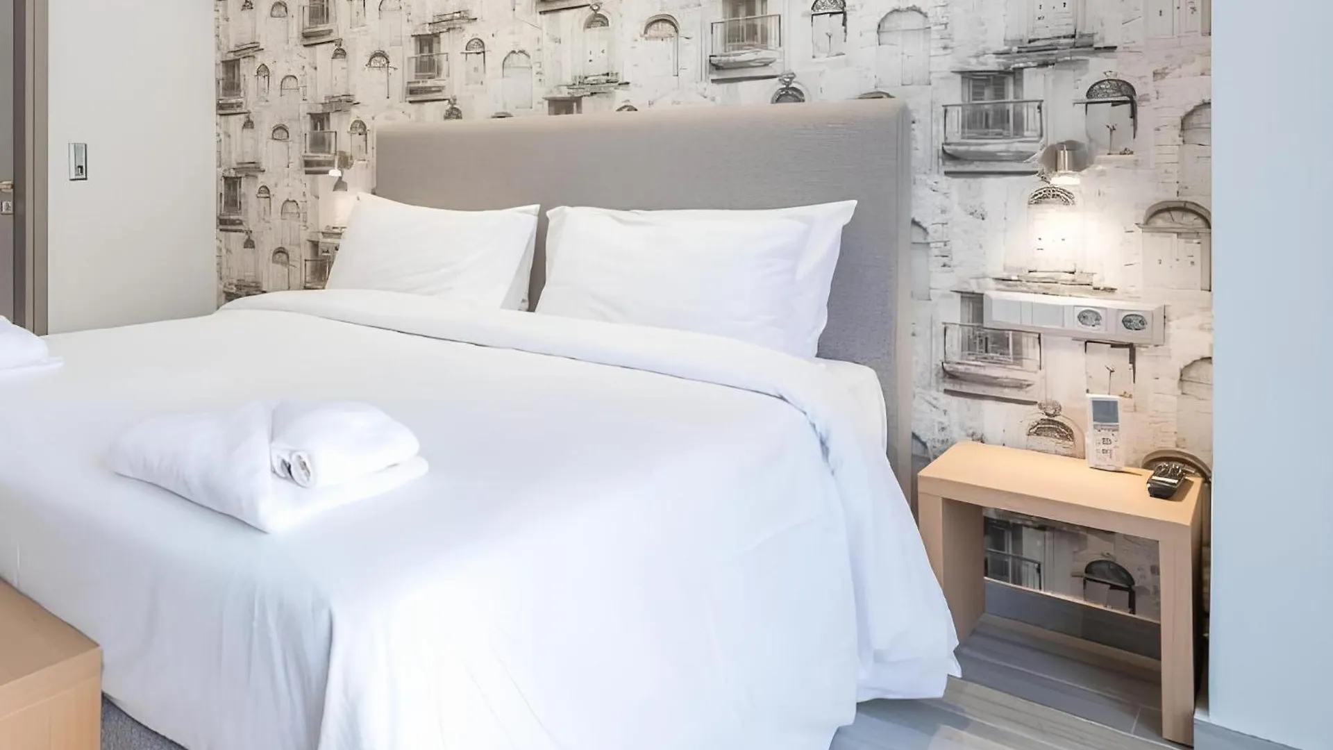 Hotel Int13 Via De Filippi Olbia 0*,  Italia